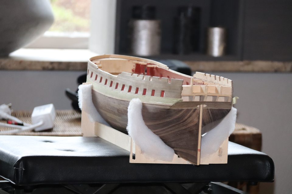 Overview of the hull with the first strip of the wale