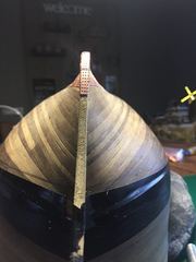 The rows on the port side sit lower than on starboard