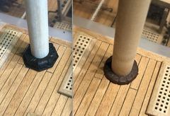 The two versions side by side: on the left the pleated black one, on the right the brown one with notches